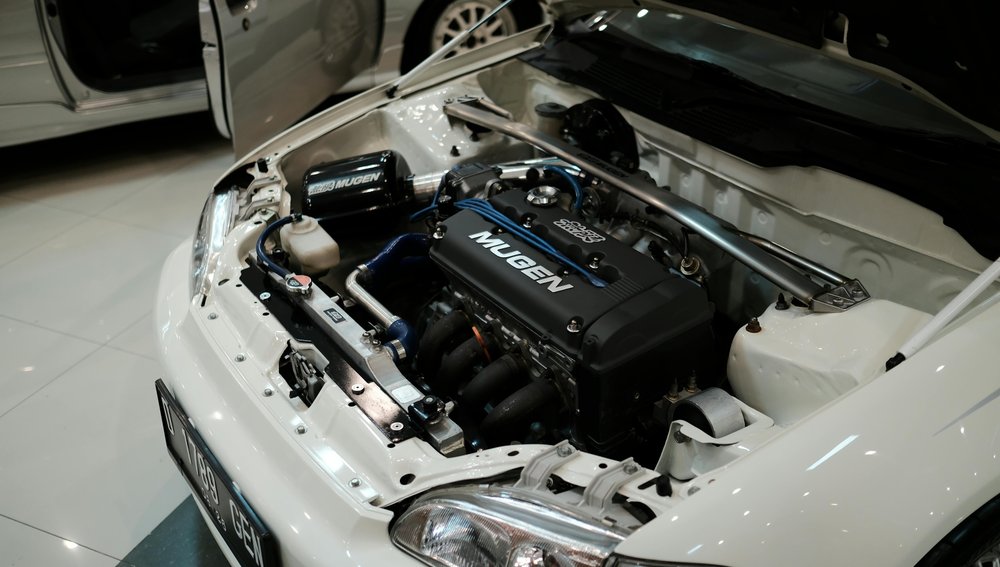 Perawatan mesin mobil semua merek termasuk Honda Civic di DAS Indonesia